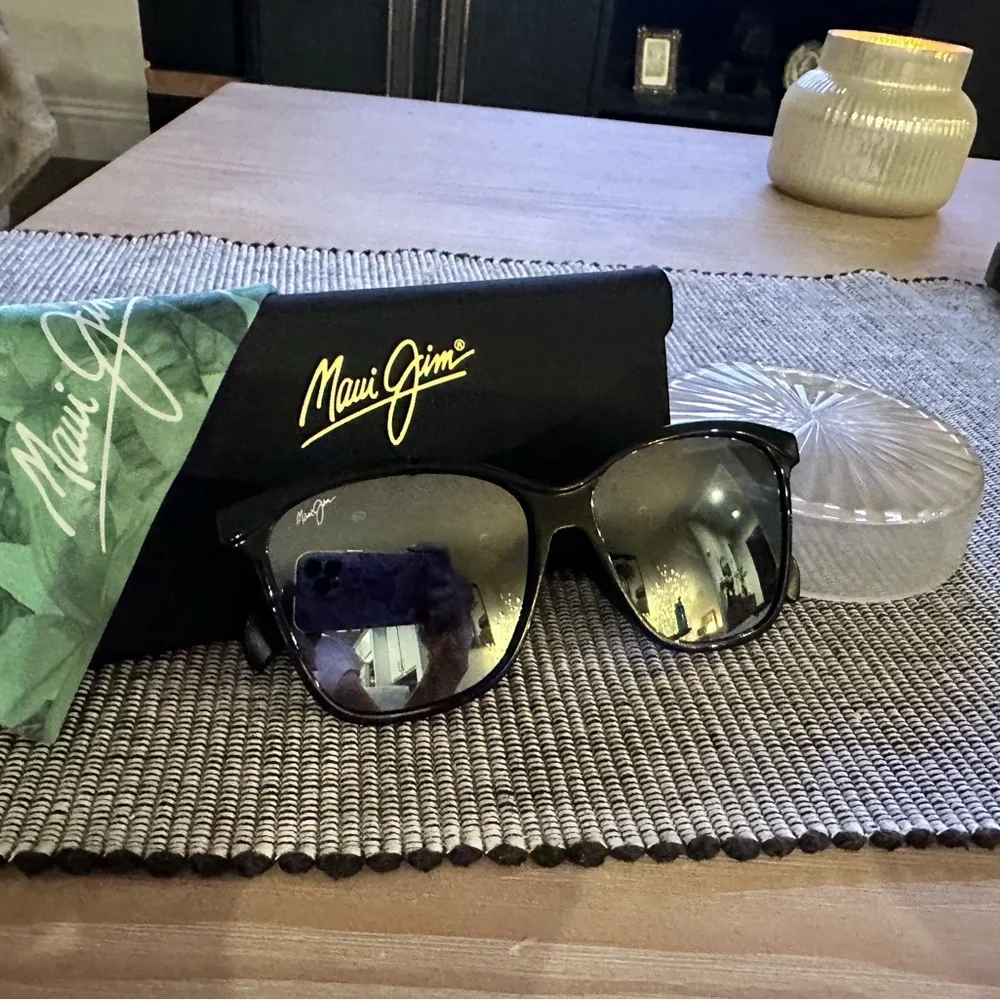 Maui Jim Liquid Sunshine Black Sunglasses - Picture 3 of 7